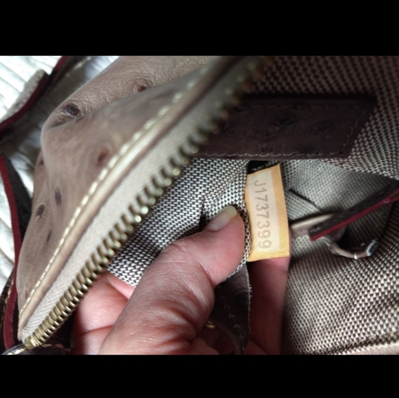 Dooney & Bourke Taupe Ostrich Embossed Leather Letter Carrier Crossbody Purse - Picture 10 of 10